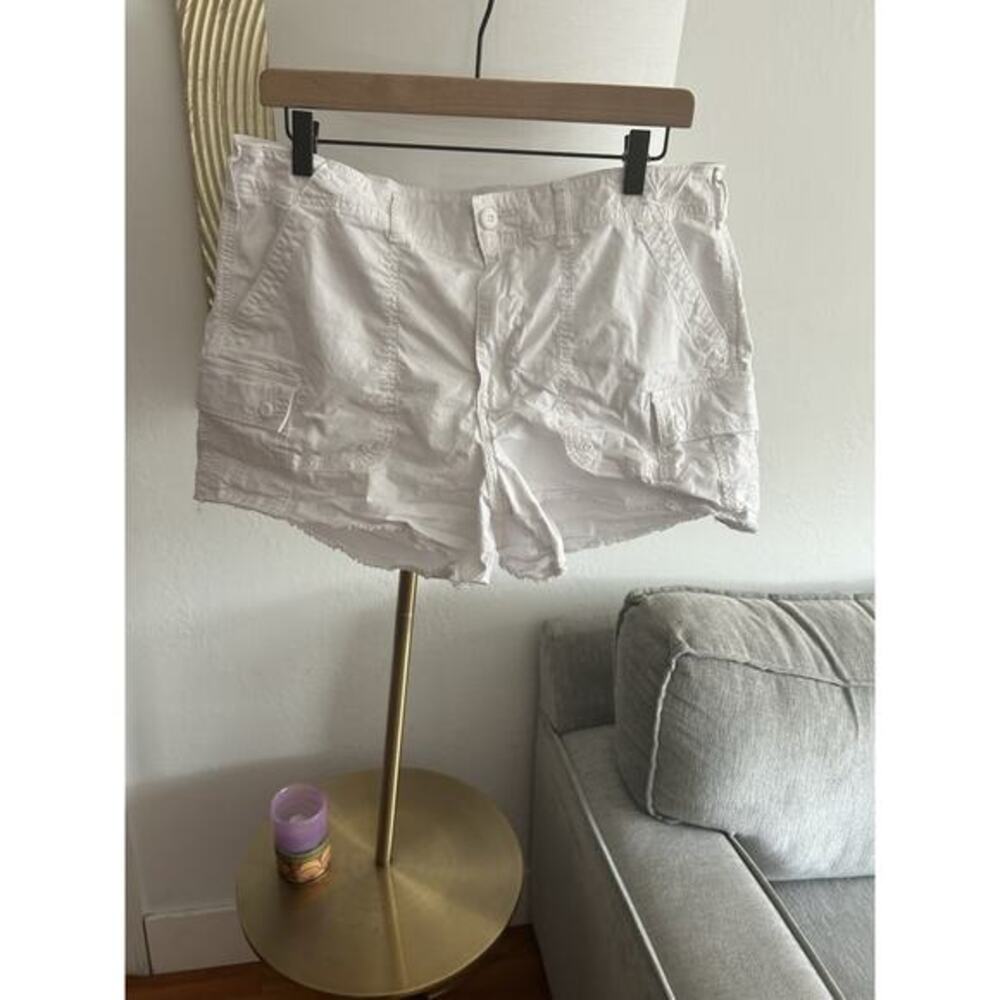 American Eagle OWhite Cargo Shorts 14 Boyfriend 90’s Stretch Summer Beach